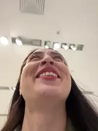 Holly_Play stripchat stream image, 28.04.2025 10:00