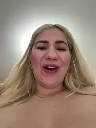 Celestedubois stripchat stream image, 28.04.2025 23:00