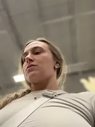 lunagirl13 stripchat stream image