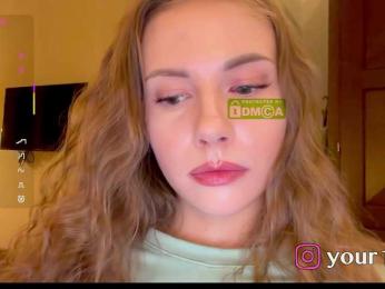 VikkiExtraCheese bongacams stream image