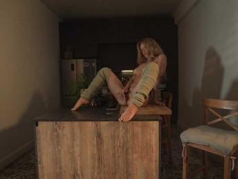 HeyBanana bongacams stream image