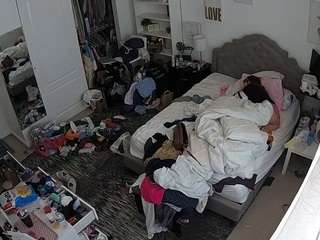 voyeurcam-hornyhostel-02 camsoda stream image