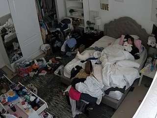 voyeurcam-hornyhostel-02 camsoda stream image