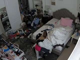 voyeurcam-hornyhostel-02 camsoda stream image