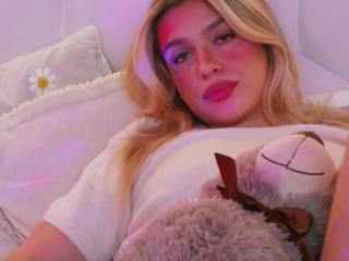Maci Reynolds flirt4free stream image, 07.02.2025 19:00