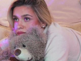 Maci Reynolds flirt4free stream image, 07.02.2025 19:00