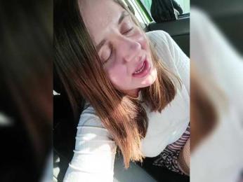 Angelia22 bongacams stream image