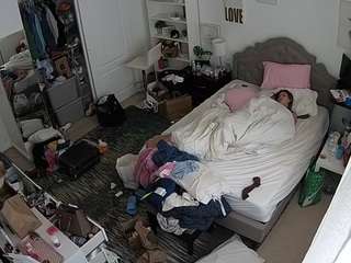 voyeurcam-hornyhostel-02 camsoda stream image