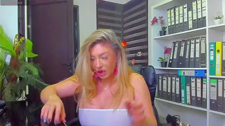 lisa2018 stripchat stream image, 08.02.2025 01:50