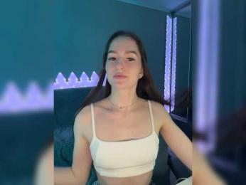 whiteTEA bongacams stream image