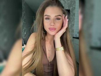 SweetyMia bongacams stream image, 15.05.2025 12:00