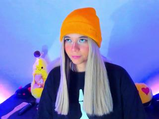 Scarlet Bridge flirt4free stream image, 16.05.2025 19:00