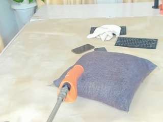h0t-chocolate camsoda stream image, 17.05.2025 14:00