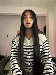 aly_golden_ stripchat stream image, 18.05.2025 08:00