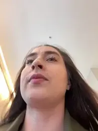 Holly_Play stripchat stream image, 18.05.2025 10:10